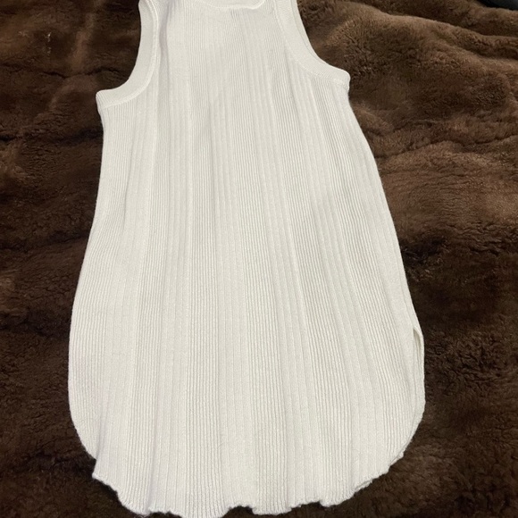 Michael Kors and Moussy Cashmere Blend Cream Tanks - Picture 5 of 16